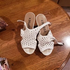 Mudd white wedges